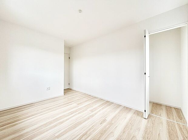 収納が充実しているので居住スペースを広々使えます