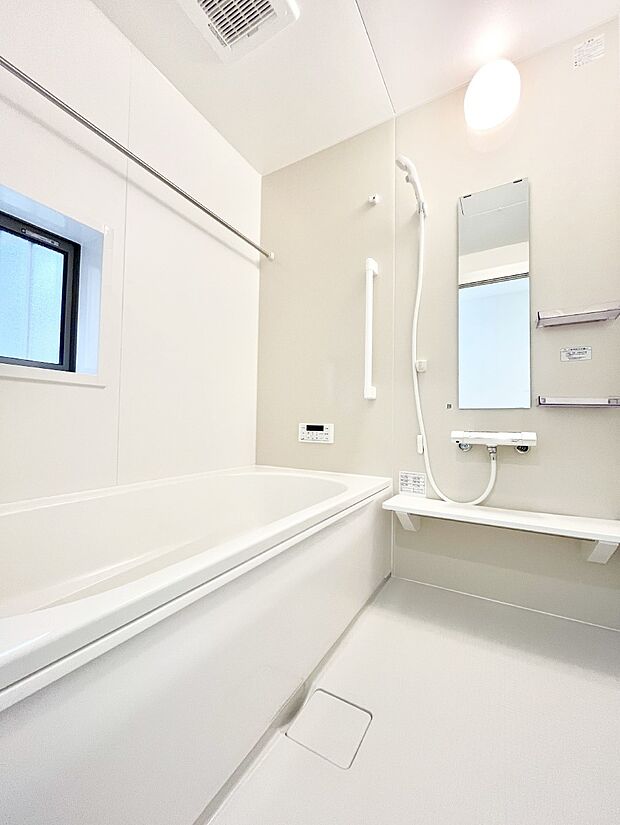 一日の疲れを癒やす大切なバスタイム。ゆっくりとお風呂を楽しんで疲れをとりたいですね!