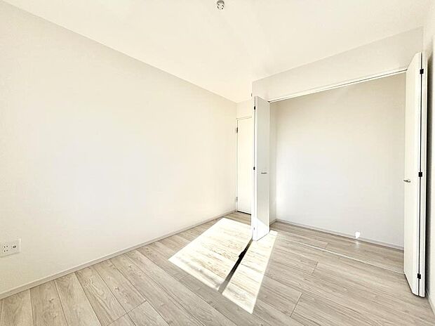 収納が充実しているので居住スペースを広々使えます