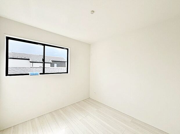 爽やかな日差しがお部屋全体を優しく包み込んでくれます