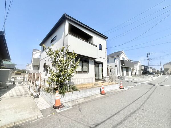 溢れる陽光でご家族の笑顔も輝く