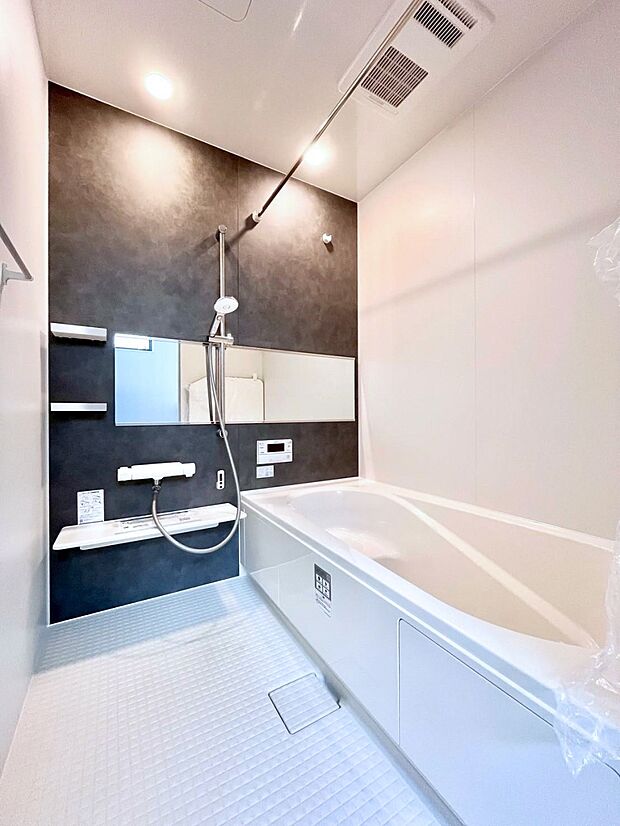 一日の疲れを癒やす大切なバスタイム。ゆっくりとお風呂を楽しんで疲れをとりたいですね!