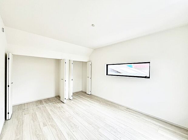 収納が充実しているので、居住スペースを広く使えます。 
