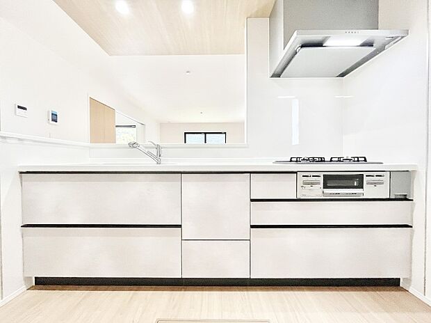 毎日使うキッチンだから、使いやすさ＆お手入れのしやすさにこだわりました。 