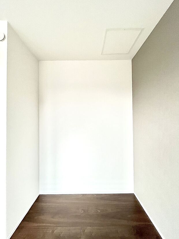 たっぷりの収納スペースで快適に暮らせそう