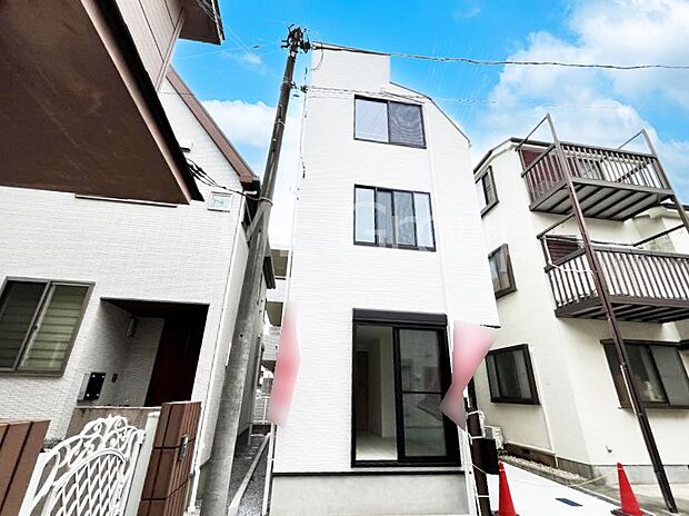 溢れる陽光でご家族の笑顔も輝く