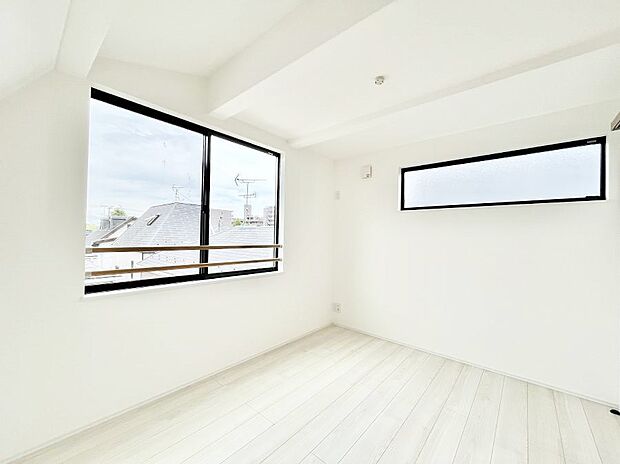 爽やかな日差しがお部屋全体を優しく包み込んでくれます