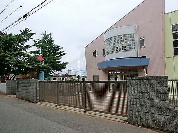 幼稚園・保育園 900m さくらがおか幼稚園