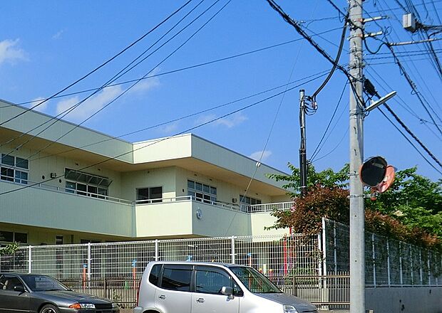 幼稚園・保育園 800m けやきの森保育園