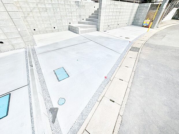 生活に欠かせない駐車スペース。