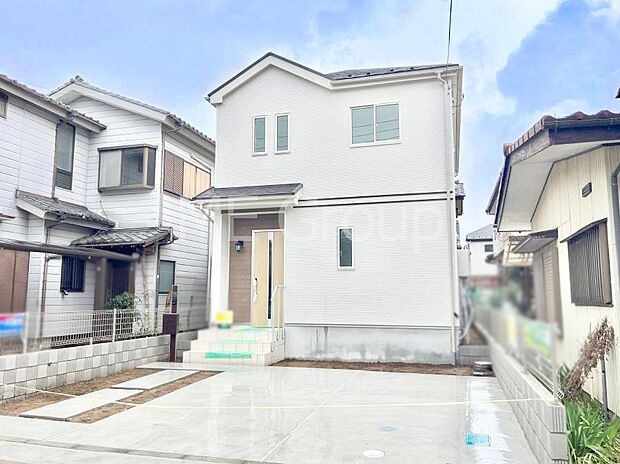 上質感あふれる外観デザイン。魅力の住まいを実現。 