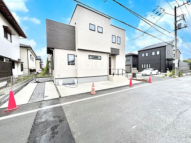 たっぷりの陽光と心地よい風が舞い込む住まい