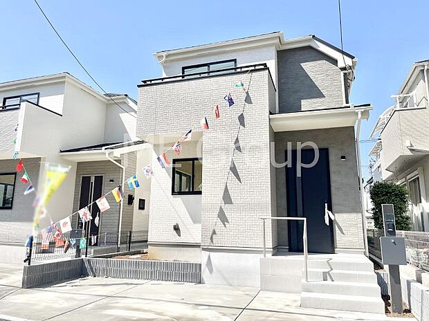 暮らしやすさと居心地の良さにこだわったシンプルで飽きのこないデザイン !