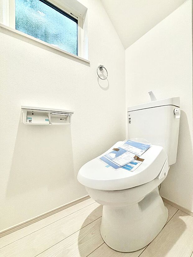 トイレは1階と2階それぞれに配置されていてとても便利です。