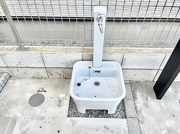 ガーデニングやお掃除に便利な外水栓