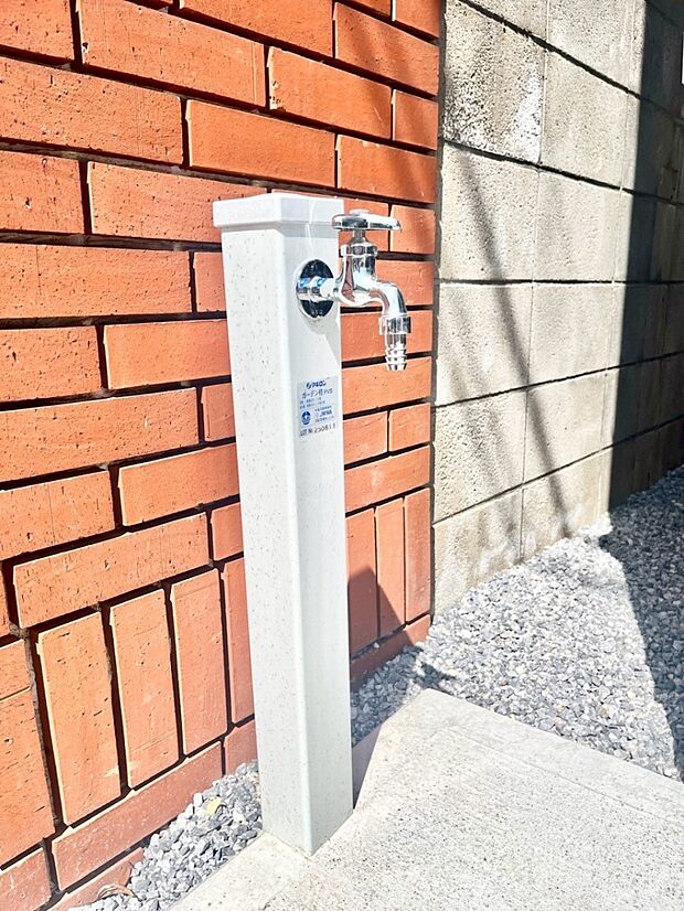 ガーデニングやお掃除に便利な外水栓