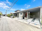 たっぷりの陽光と心地よい風が舞い込む住まい