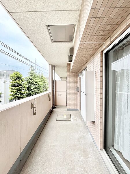 心地よい風を感じながらお洗濯物が干せそうです