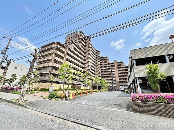 溢れる陽光でご家族の笑顔も輝く