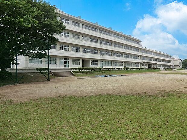 中学校 550m 野田市立岩名中学校