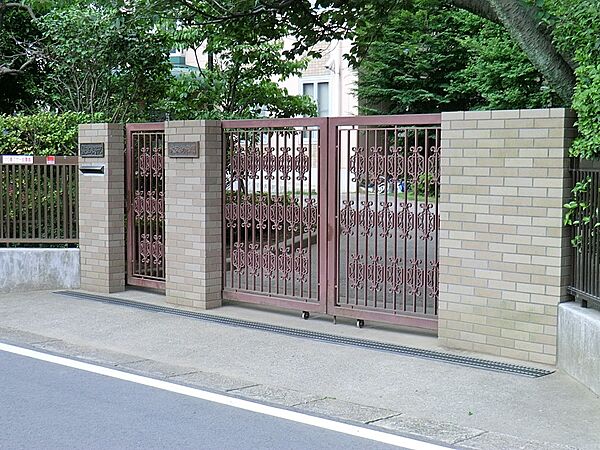 幼稚園・保育園 400m 大浜幼稚園