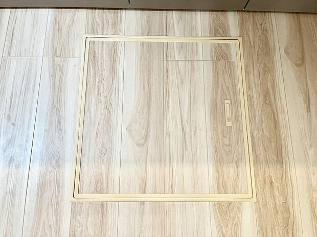 床下収納付き!日用品・非常用品の収納にも大活躍。