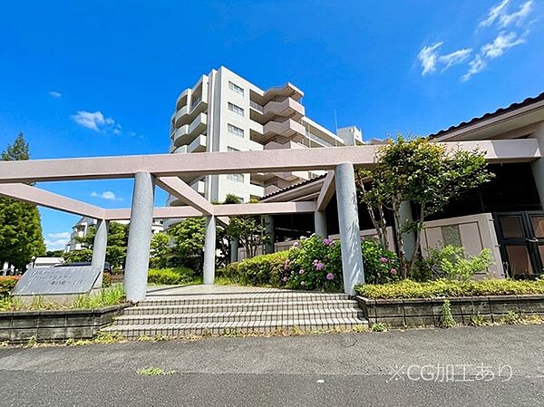 生活に便利な地に伸びやかな家族の生活風景を描く住まい