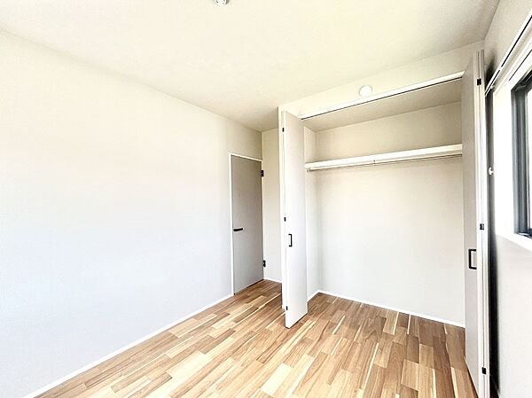 収納が充実しているので居住スペースを広々使えます