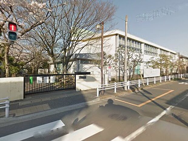 小学校 450m 浦和市立南小学校