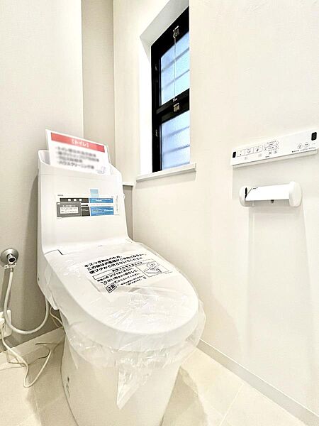 トイレは1階と2階それぞれに配置されていてとても便利です。
