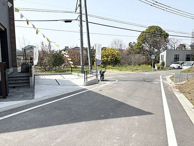 前面道路含む現地写真