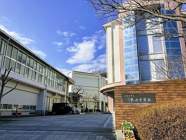 久留米市立良山中学校 1940m