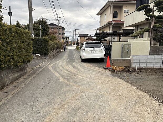 前面道路含む現地写真