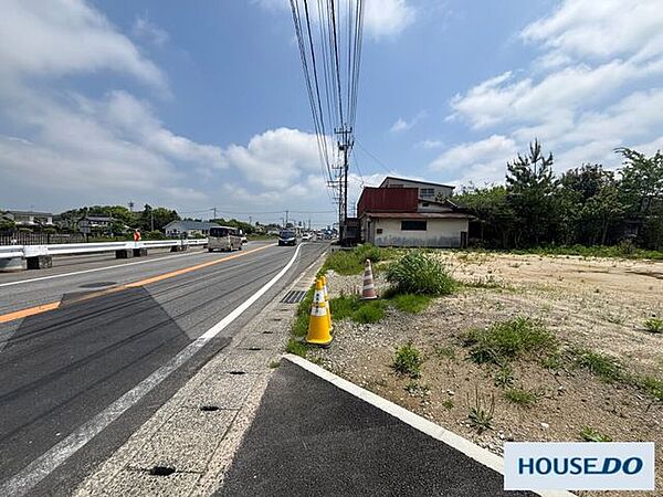 前面道路含む現地写真