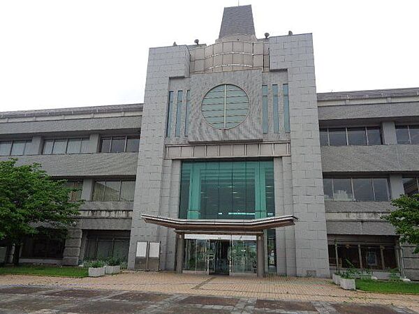 中原庁舎 670m