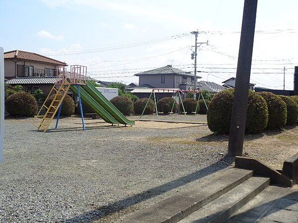 宝城団地南公園 1790m