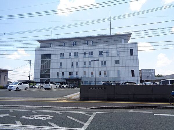 鳥栖警察署 470m