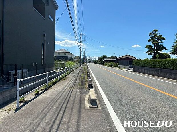 前面道路含む現地写真
