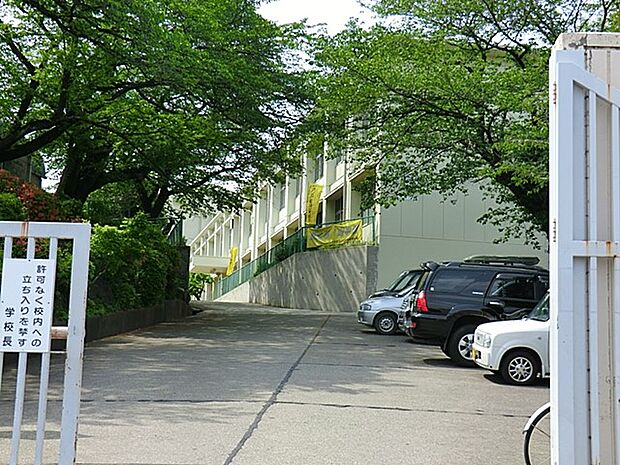中学校 1520m 所沢市立山口中学校