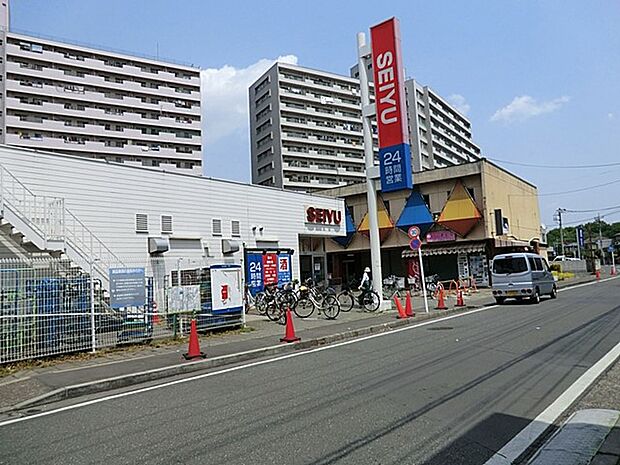 スーパー 10m 西友所沢ニュータウン店