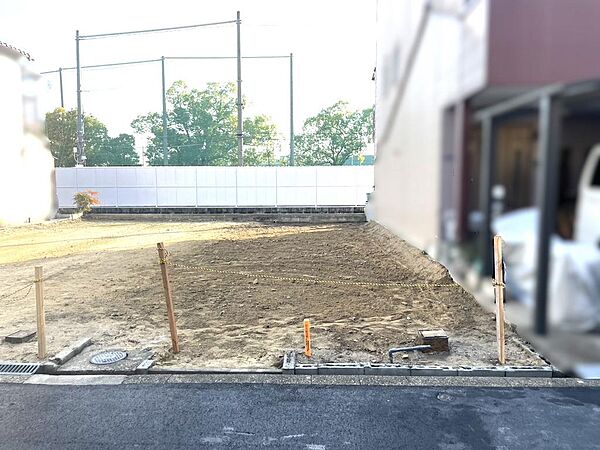 外観：327002136927