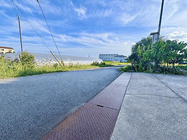道路との高低差無し♪