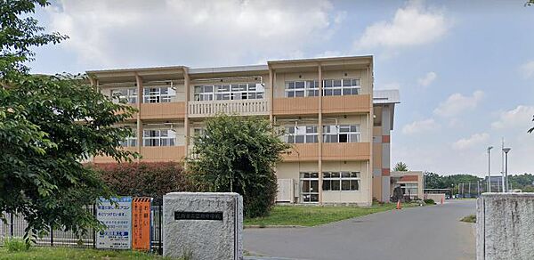 detached 茨城県笠間市吉岡
地図を見る