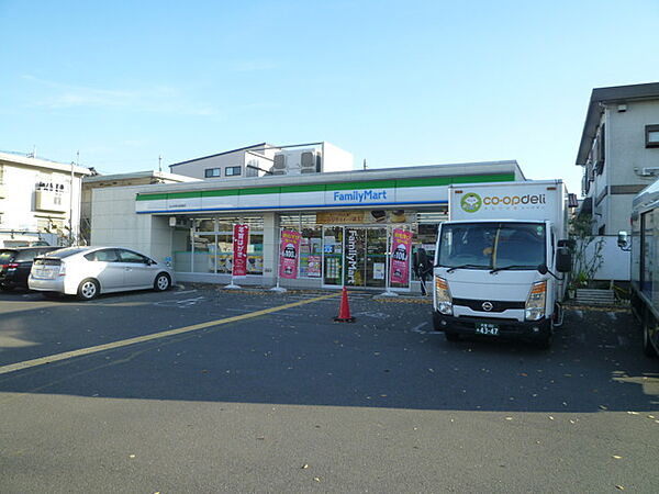 ファミリーマートさいたま太田窪店（1280m）