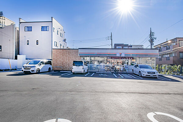 セブンイレブン前川3丁目店（890m）