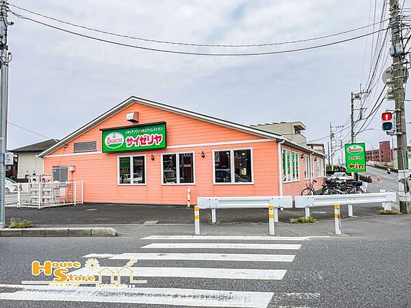 サイゼリヤ 川口上青木店（860m）