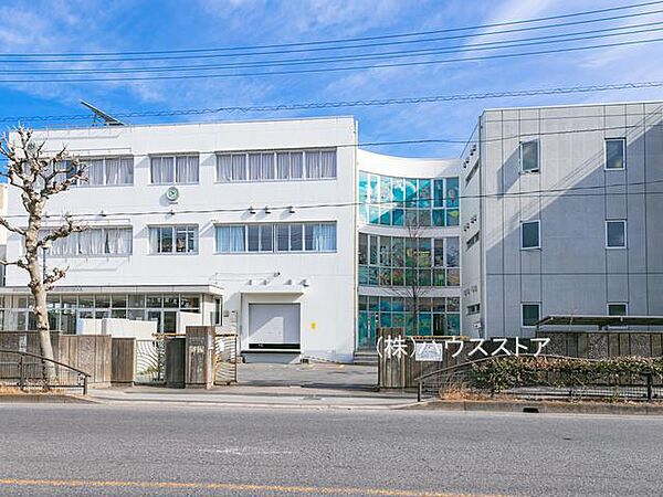 川口市立十二月田中学校（780m）