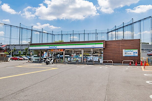 ファミリーマート川口神根店(890m)