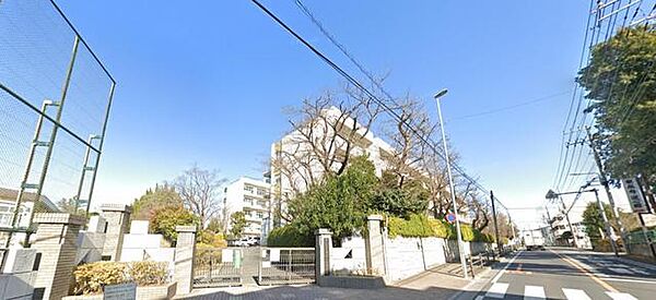 さいたま市立木崎中学校（950m）