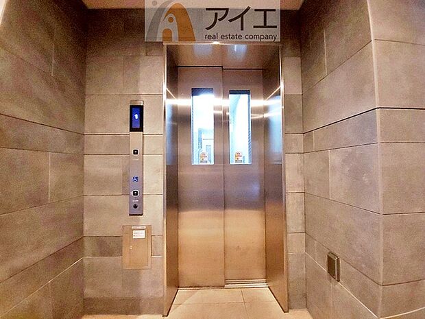 清掃も行き届いたエレベーターホール